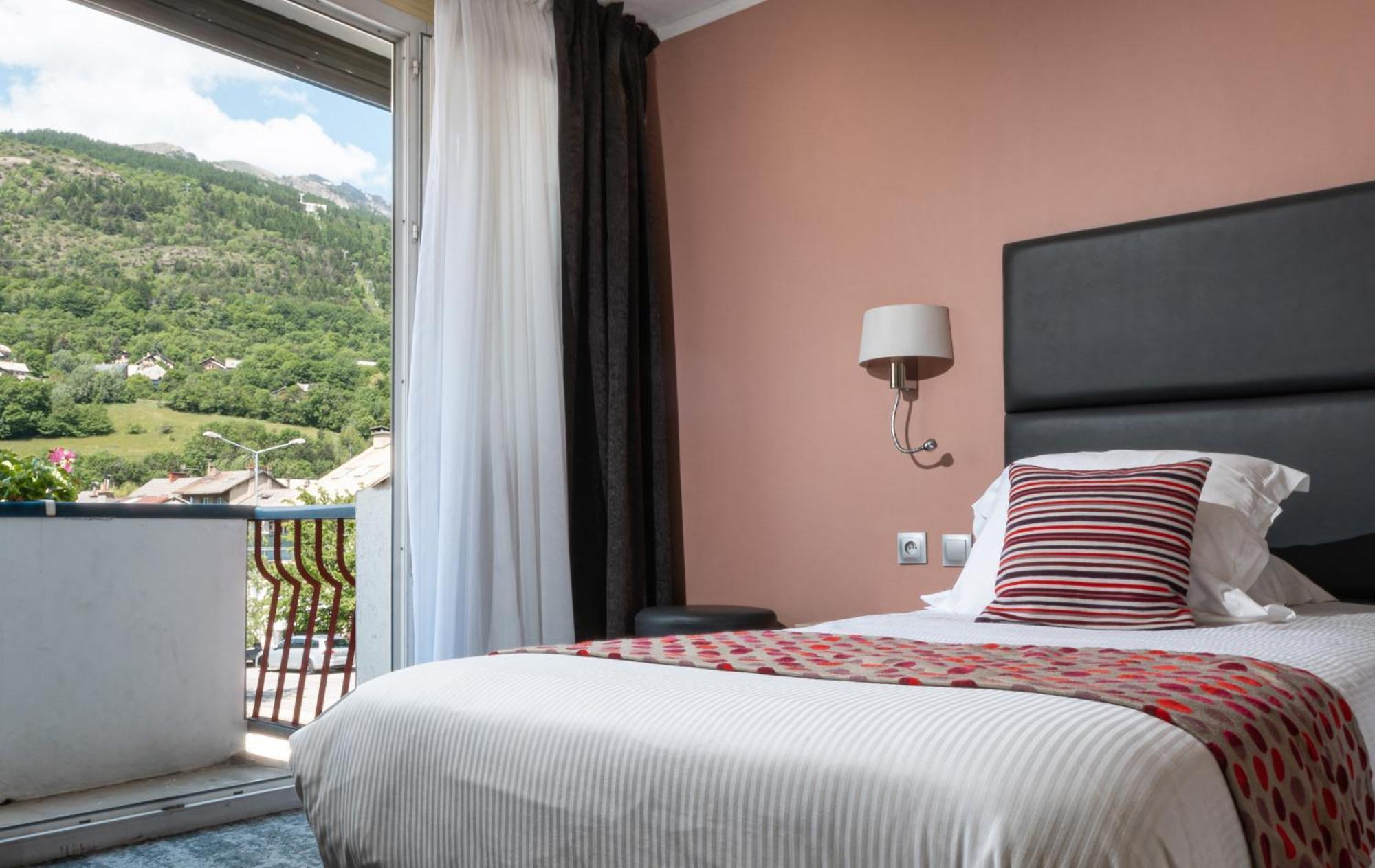 Hotel Vauban Briancon Serre Chevalier מראה חיצוני תמונה